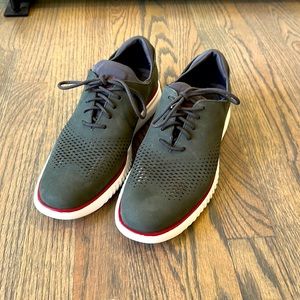 Cole haan zero grand shoes. Green. Never worn outside.